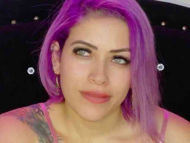 Alexa_lopez webcam