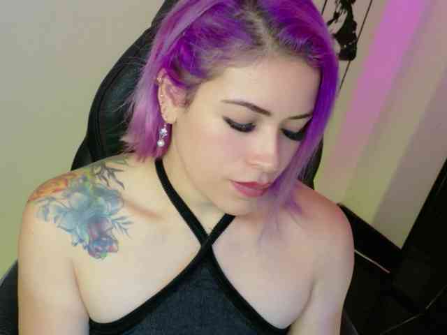 Alexa_lopez webcam
