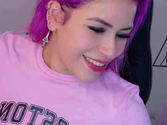 Alexa_lopez webcam