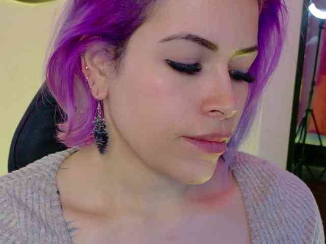 Alexa_lopez webcam