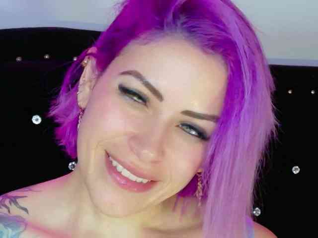 Alexa_lopez webcam