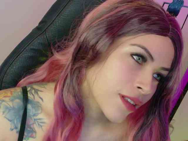 Alexa_lopez webcam