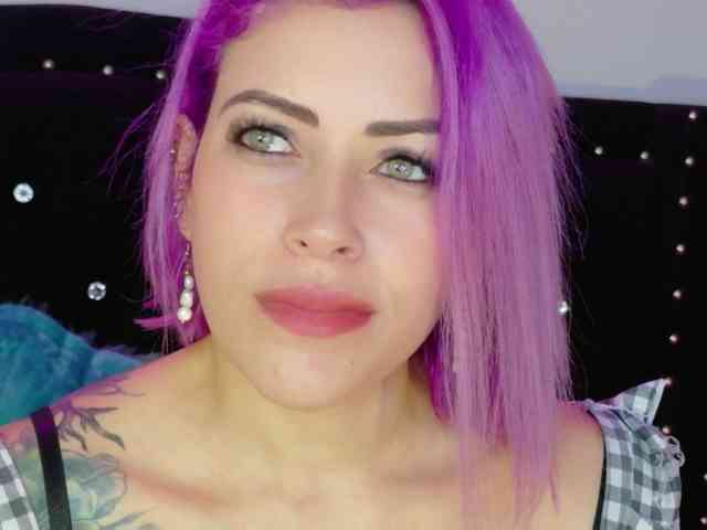 Alexa_lopez webcam