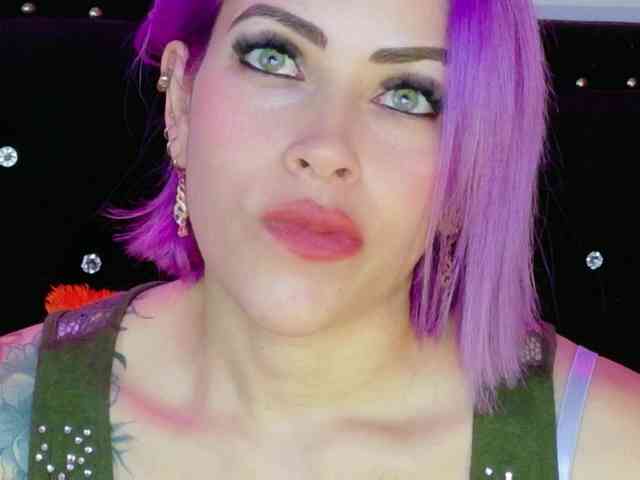 Alexa_lopez webcam