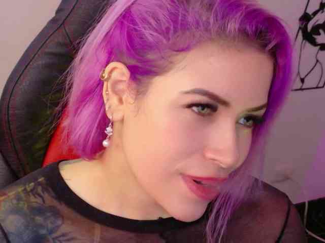 Alexa_lopez webcam