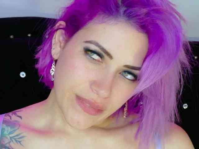 Alexa_lopez webcam