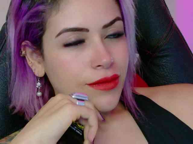 Alexa_lopez webcam