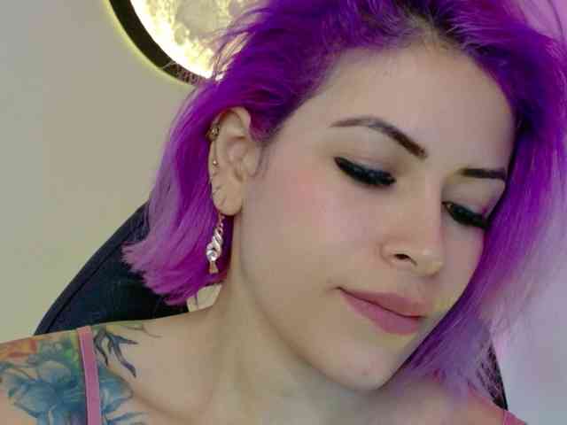 Alexa_lopez webcam