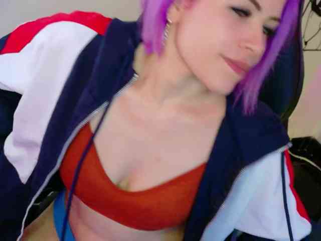 Alexa_lopez webcam