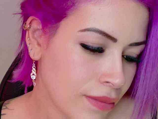 Alexa_lopez webcam