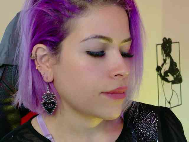 Alexa_lopez webcam