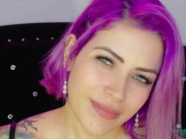 Alexa_lopez webcam