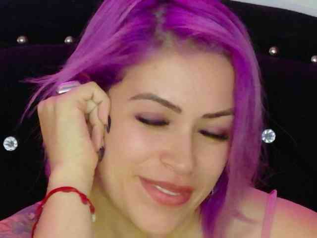 Alexa_lopez webcam