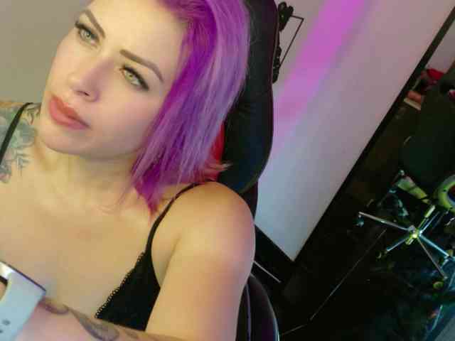 Alexa_lopez webcam