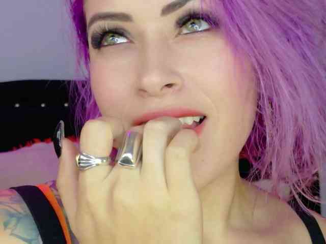Alexa_lopez webcam