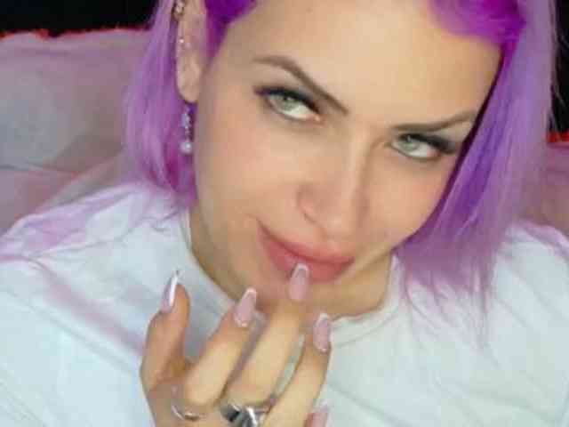 Alexa_lopez webcam