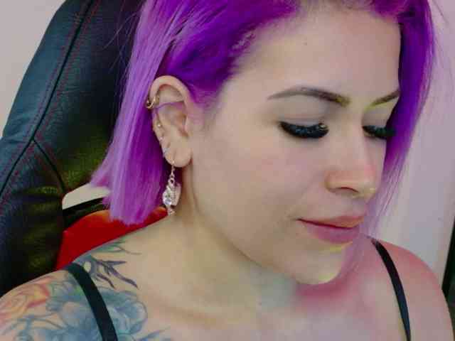 Alexa_lopez webcam