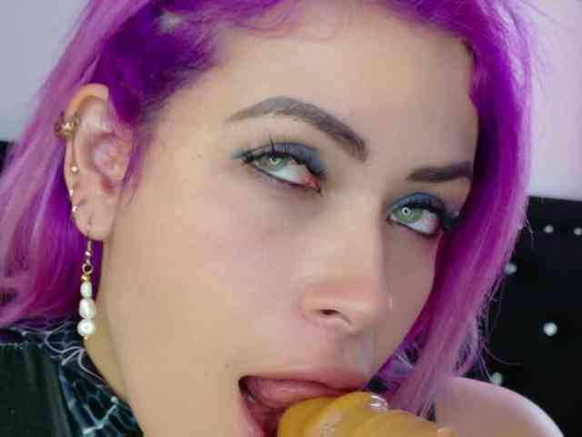 Alexa_lopez webcam