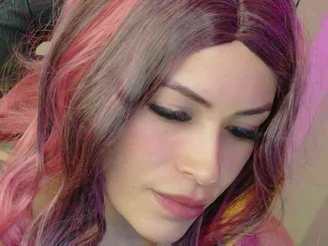 Alexa_lopez webcam