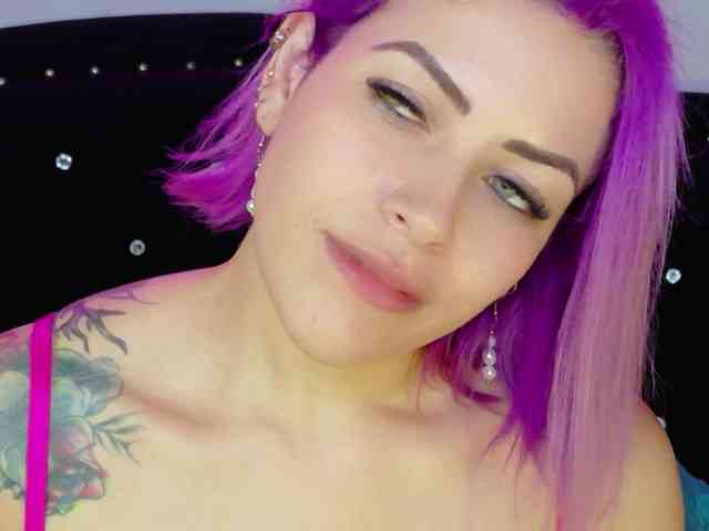 Alexa_lopez webcam