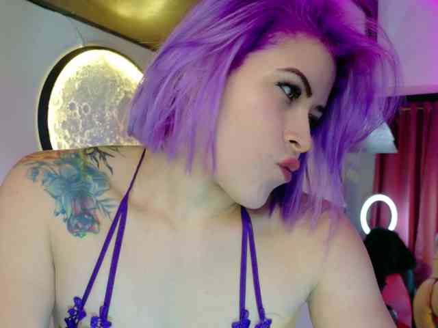 Alexa_lopez webcam