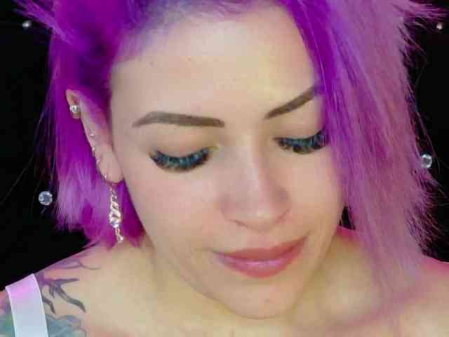 Alexa_lopez webcam