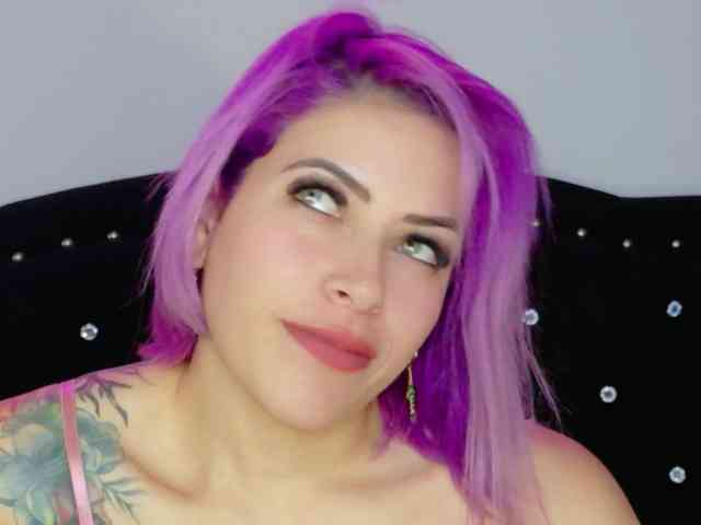 Alexa_lopez webcam