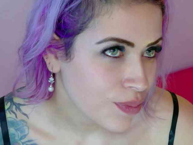 Alexa_lopez webcam