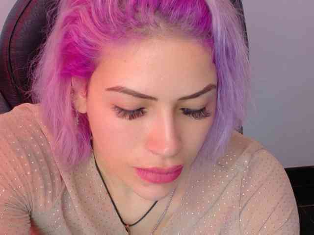 Alexa_lopez webcam