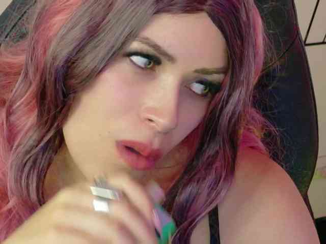 Alexa_lopez webcam