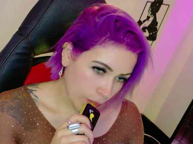 Model: Alexa_lopez