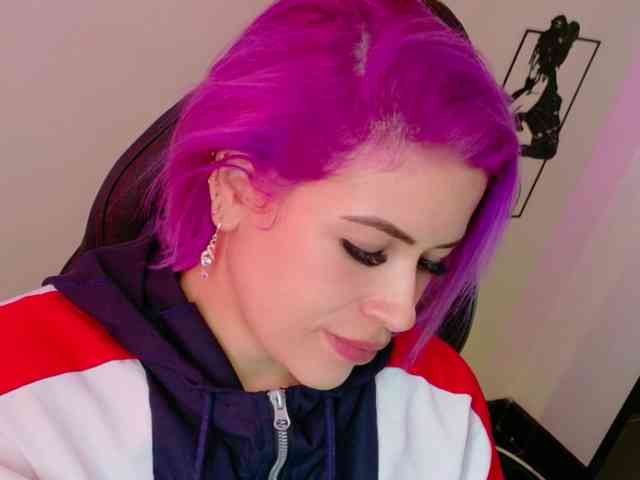 Alexa_lopez webcam