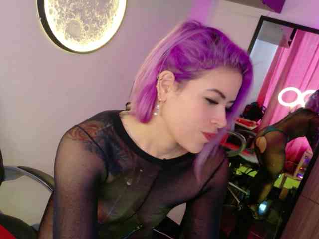 Alexa_lopez webcam