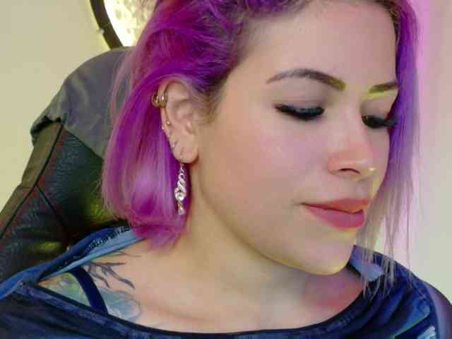 Alexa_lopez webcam