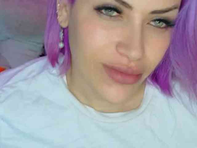 Alexa_lopez webcam