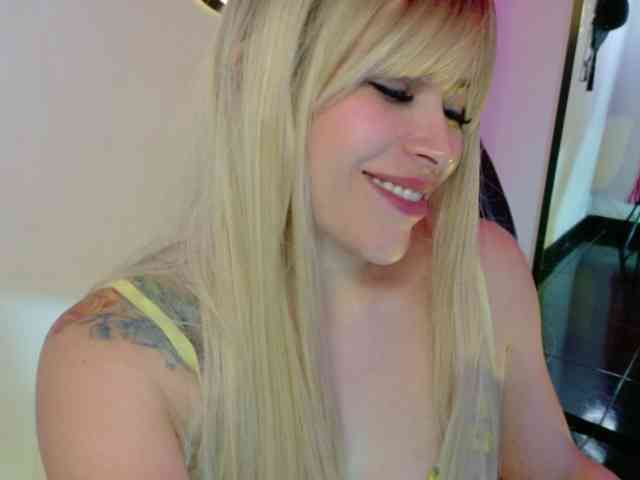 Alexa_lopez webcam