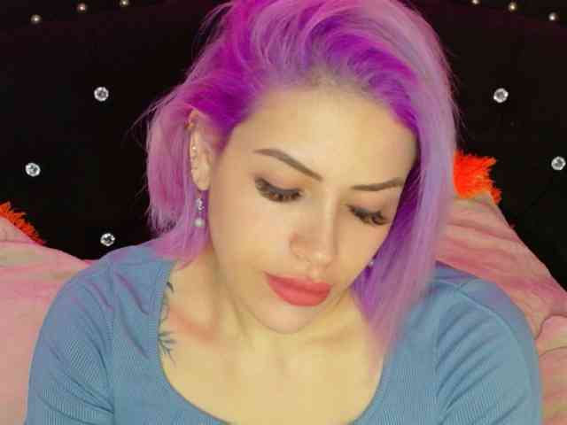 Alexa_lopez webcam