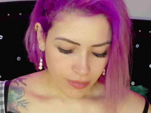 Alexa_lopez webcam