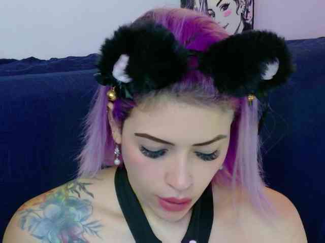 Alexa_lopez webcam
