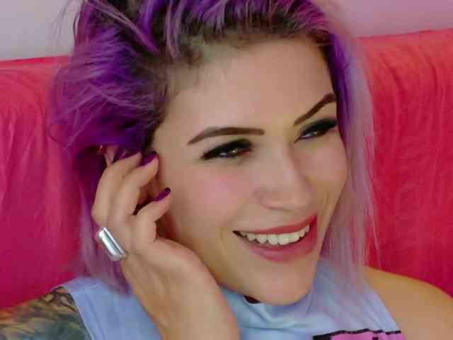 Alexa_lopez webcam
