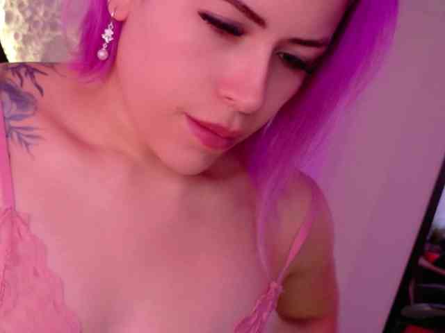 Alexa_lopez webcam