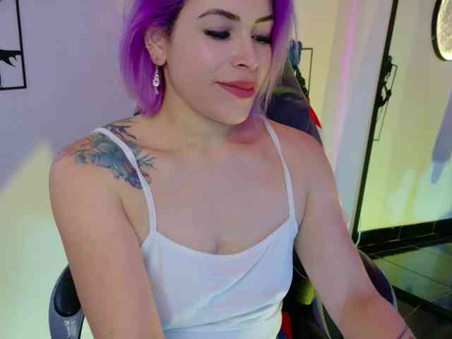 Alexa_lopez webcam