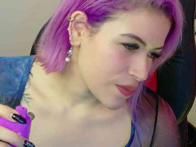 Alexa_lopez webcam