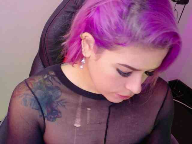 Alexa_lopez webcam