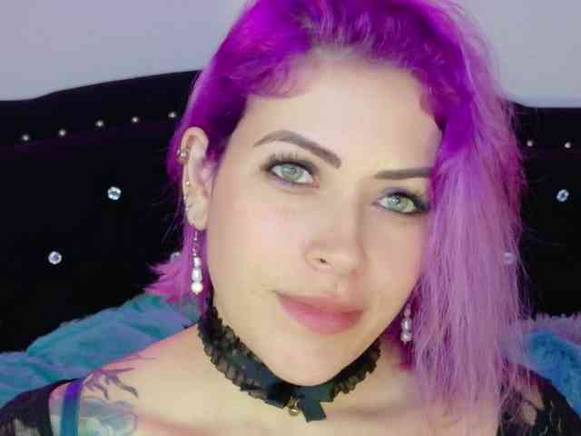 Alexa_lopez webcam