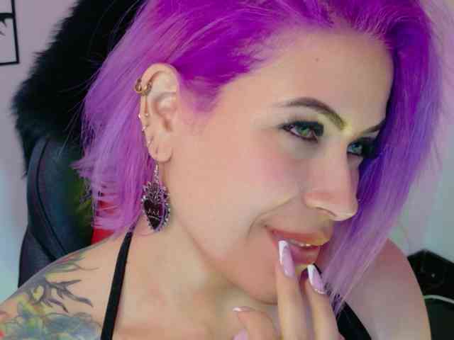 Alexa_lopez webcam