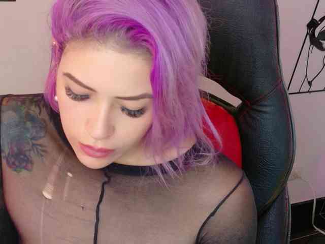 Alexa_lopez webcam