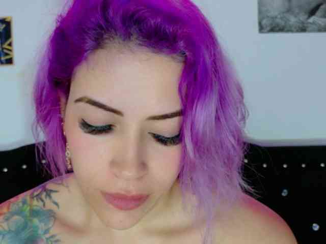 Alexa_lopez webcam