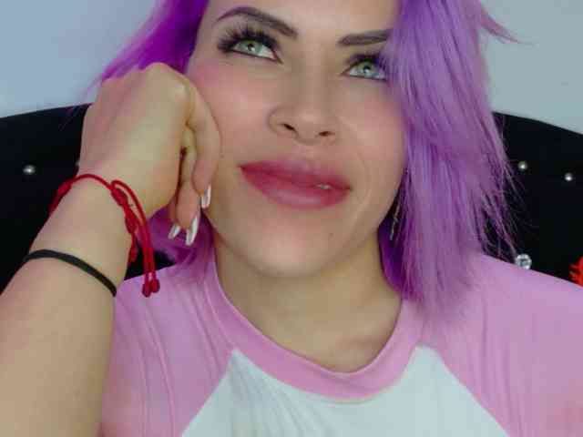 Alexa_lopez webcam