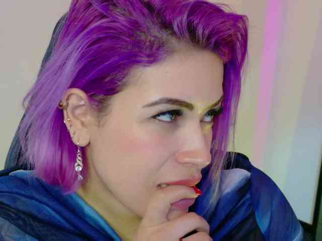 Alexa_lopez webcam